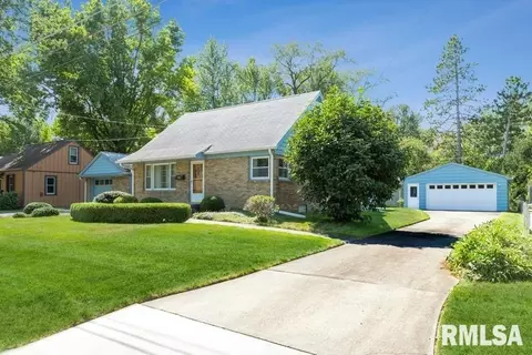 1903 46th St, Moline, IL 61265 photo 1