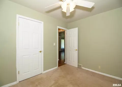 1002 25th St, Moline, IL 61265 photo 14