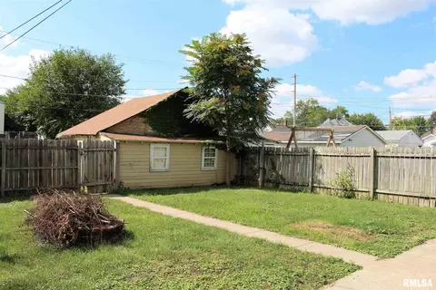 1911 11th St, Moline, IL 61265 photo 17