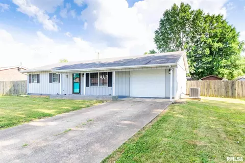 2209 Melanie Ln, Marion, IL 62959 photo 2