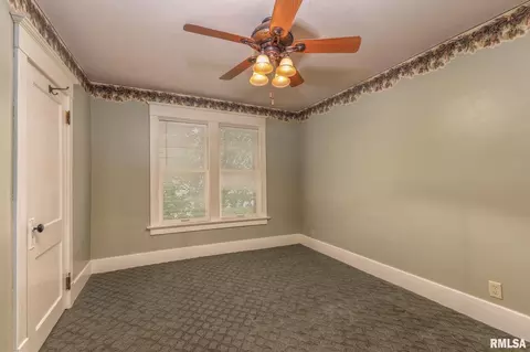 234 E Durant St, Walcott, IA 52773 photo 27