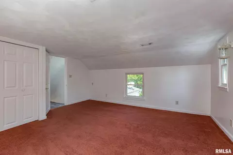 501 E High St, Cleveland, IL 61241 photo 22