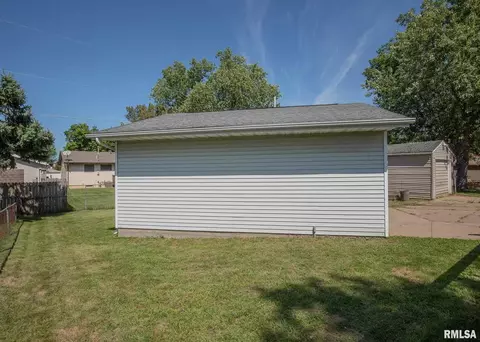 4817 52nd Ave, Moline, IL 61265 photo 28