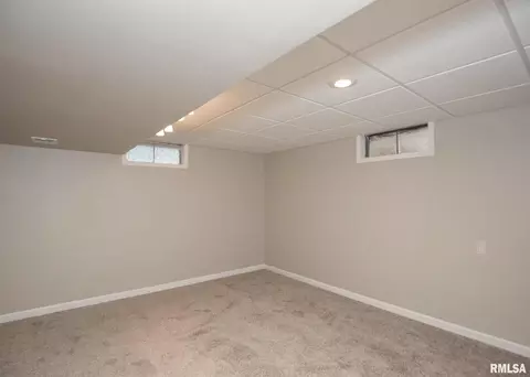 4817 52nd Ave, Moline, IL 61265 photo 23