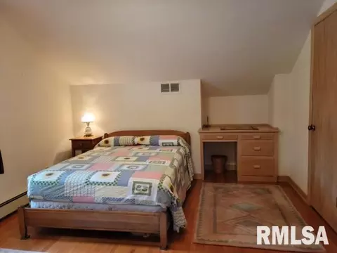 2391 29th St, Moline, IL 61265 photo 24
