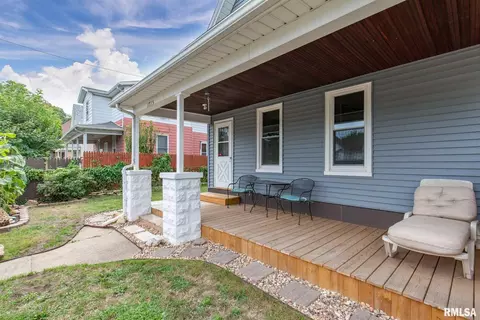 1715 16th St, Moline, IL 61265 photo 3