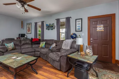 1715 16th St, Moline, IL 61265 photo 5
