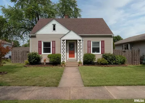 1507 Maple Ln, Moline, IL 61265 photo 1