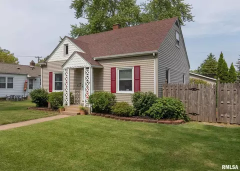 1507 Maple Ln, Moline, IL 61265 photo 2