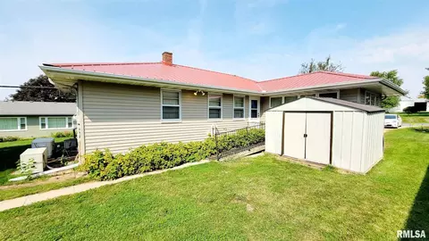 333 W 5th St, Bennett, IA 52721 photo 10