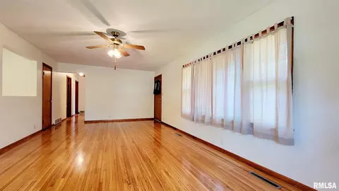 333 W 5th St, Bennett, IA 52721 photo 22