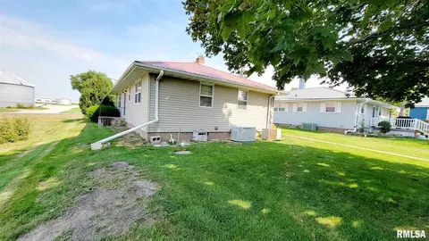 333 W 5th St, Bennett, IA 52721 photo 5