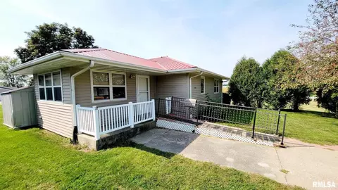 333 W 5th St, Bennett, IA 52721 photo 12