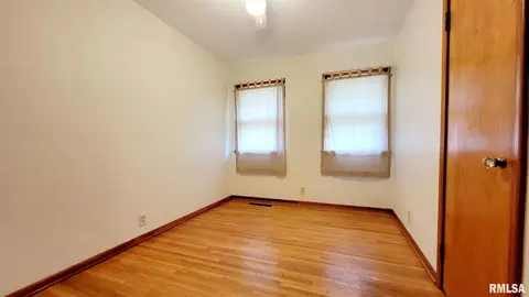 333 W 5th St, Bennett, IA 52721 photo 29