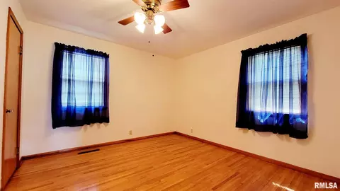 333 W 5th St, Bennett, IA 52721 photo 31