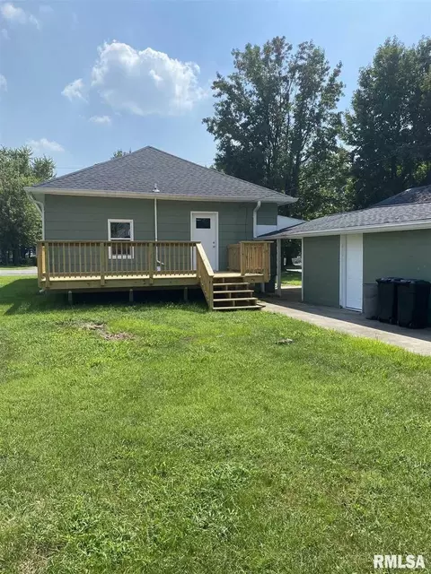 904 E Carter St, Marion, IL 62959 photo 13