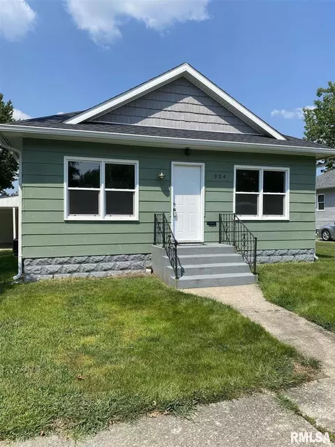 904 E Carter St, Marion, IL 62959 photo 1