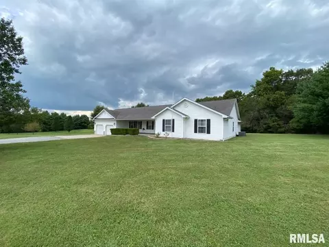 411 Hoffman Rd, Murphysboro, IL 62966 photo 2