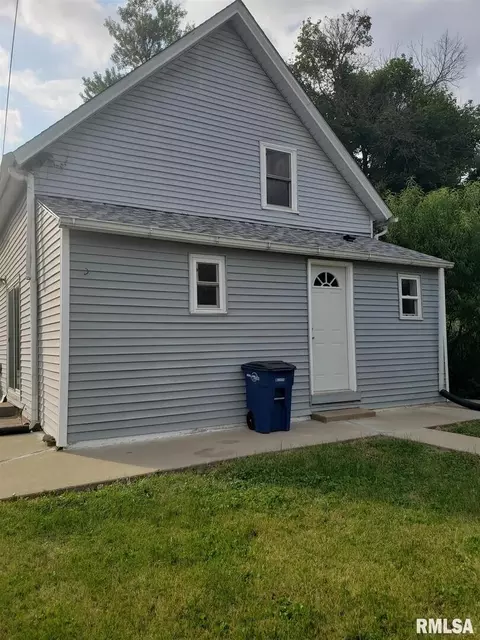 2530 4th St, Moline, IL 61265 photo 25