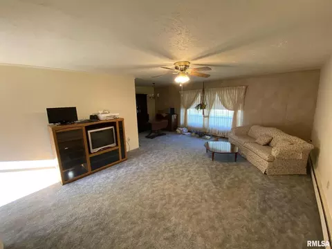 512 S 27th St, Herrin, IL 62948 photo 22