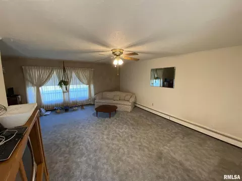 512 S 27th St, Herrin, IL 62948 photo 21
