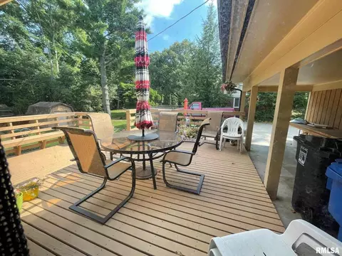 2716 35th St, Moline, IL 61265 photo 16