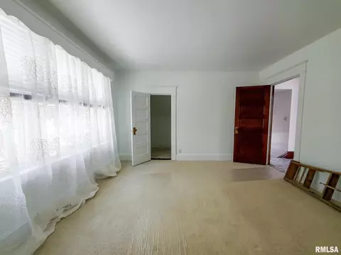 2020 13th St, Moline, IL 61265 photo 15