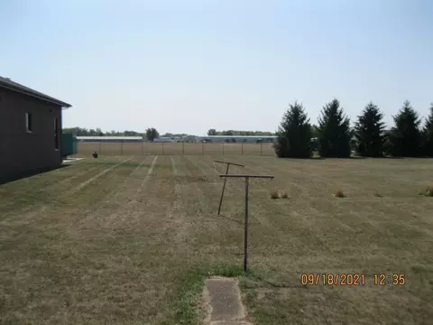 1018 16th Ave, Fulton, IL 61252 photo 2