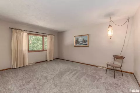 1509 18th Avenue Ct, Silvis, IL 61282 photo 7