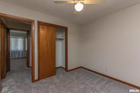 1509 18th Avenue Ct, Silvis, IL 61282 photo 17