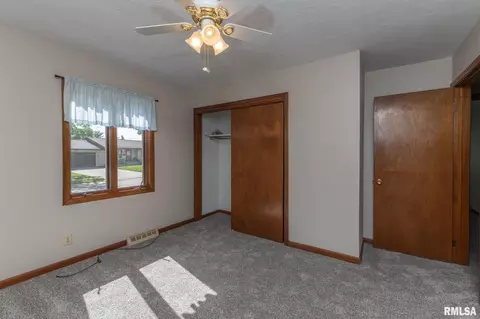 1509 18th Avenue Ct, Silvis, IL 61282 photo 18