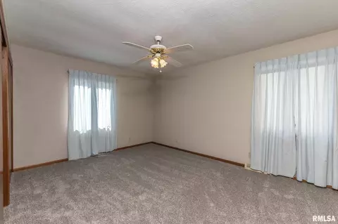 1509 18th Avenue Ct, Silvis, IL 61282 photo 14