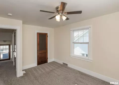 1638 24th St, Moline, IL 61265 photo 18
