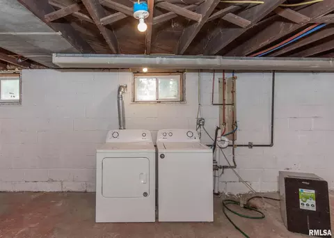 1638 24th St, Moline, IL 61265 photo 26
