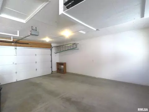 120 18th Ave, Moline, IL 61265 photo 25