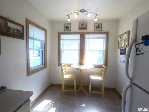 120 18th Ave, Moline, IL 61265 photo 12
