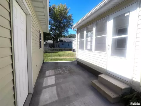120 18th Ave, Moline, IL 61265 photo 29