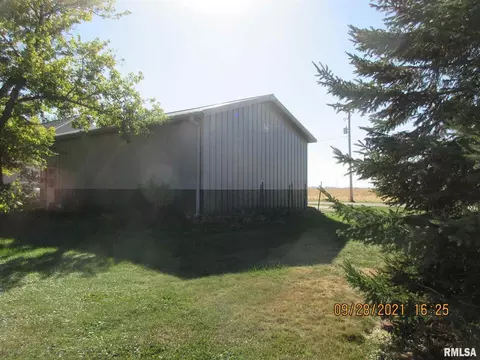 17064 Osco Rd, Osco, IL 61274 photo 9