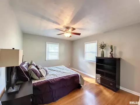 127 Cliff Ct, Silvis, IL 61282 photo 14