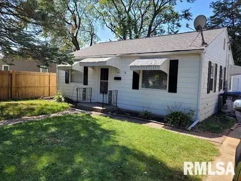 971 40th St, Moline, IL 61265 photo 1