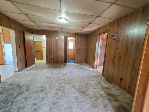 103 5th St, Sherrard, IL 61281 photo 4