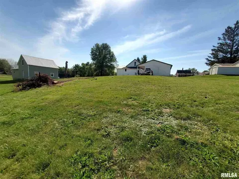 103 5th St, Sherrard, IL 61281 photo 17