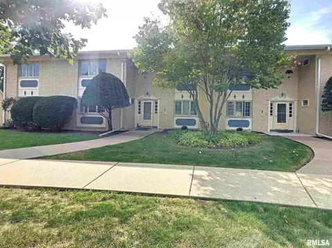 940 17th St #2, Moline, IL 61265 photo 1