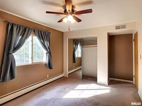 940 17th St #2, Moline, IL 61265 photo 11