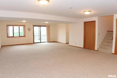 106 N 5th St, Fulton, IL 61252 photo 36