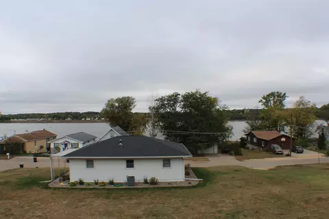 106 N 5th St, Fulton, IL 61252 photo 46