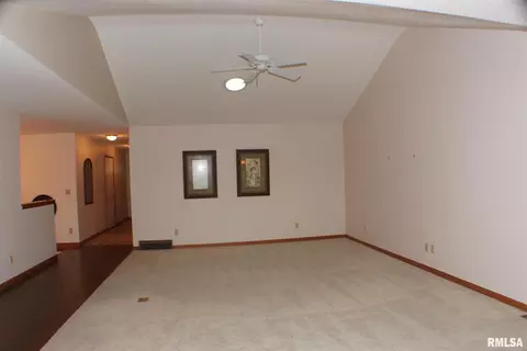 106 N 5th St, Fulton, IL 61252 photo 22