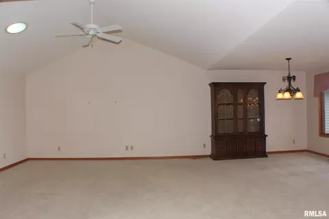 106 N 5th St, Fulton, IL 61252 photo 23