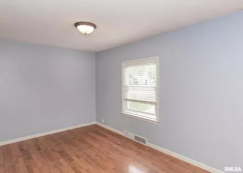 1024 11th Ave, Orion, IL 61273 photo 4