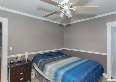 209 13th St, Silvis, IL 61282 photo 14